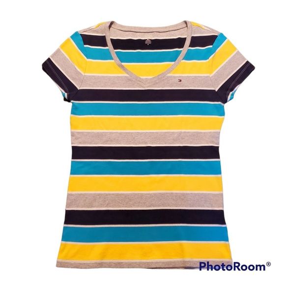 🌺 3/25 Tommy Hilfiger V-neck tee shirt, striped - Picture 1 of 12